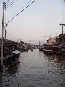 Amphawa-037